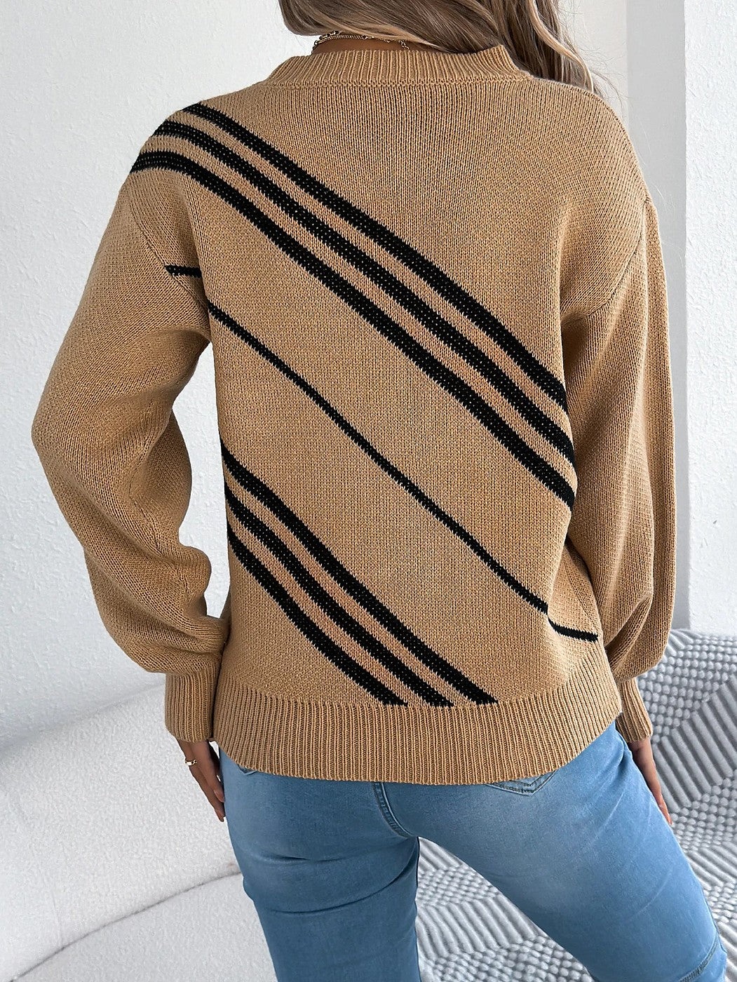 Women's Diagonal Stripe Puff Sleeve Jumper