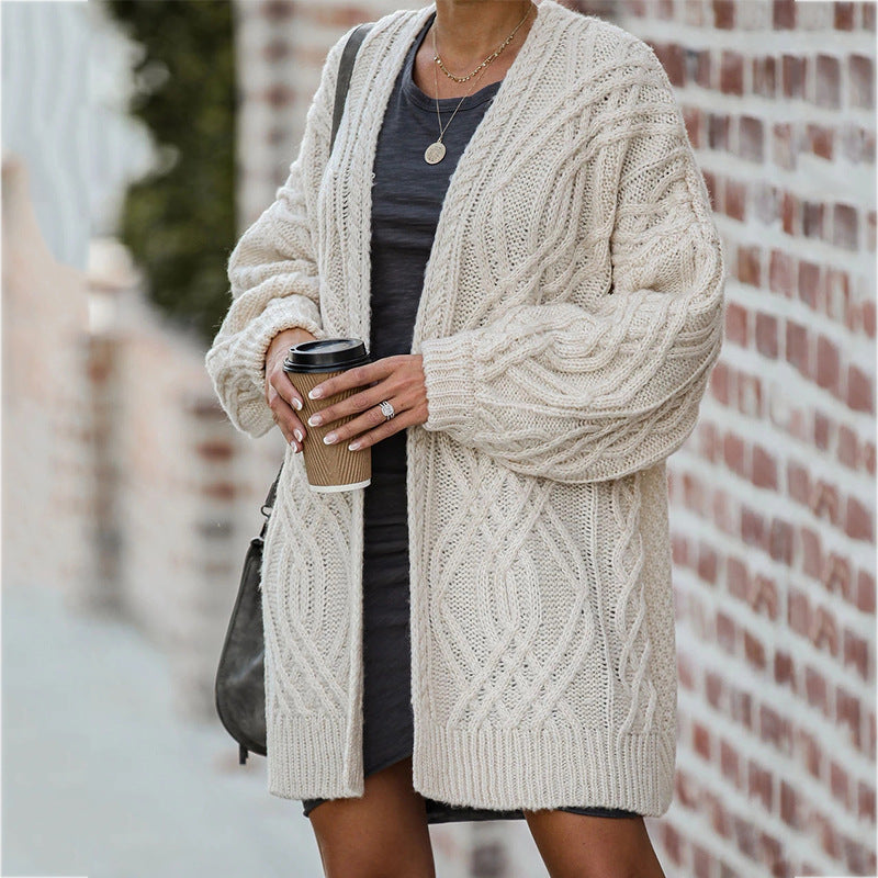 Women's Chunky Knit Cardigan with Cable Pattern and Open Front