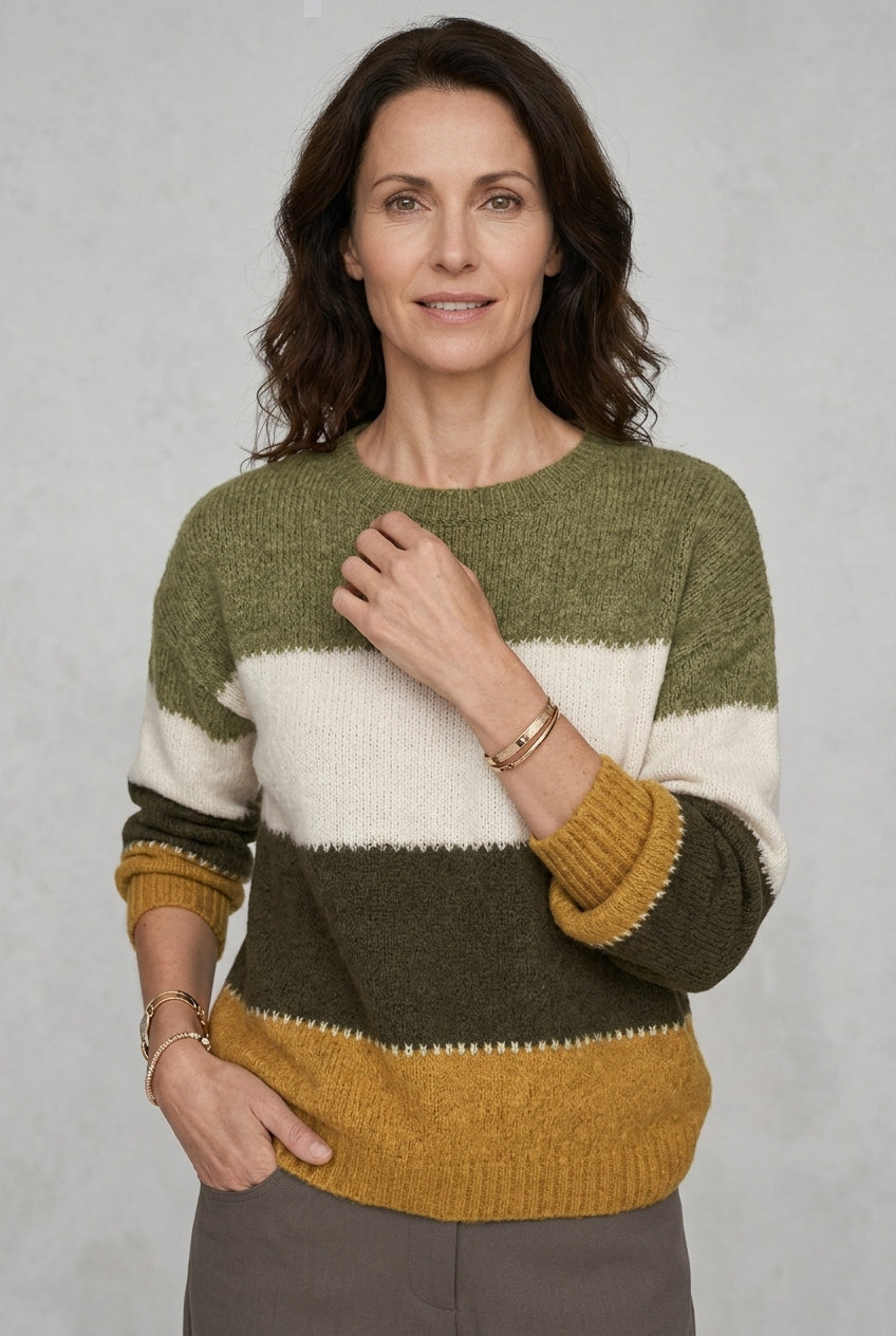 Women's Chunky Knit Jumper with Relaxed Fit