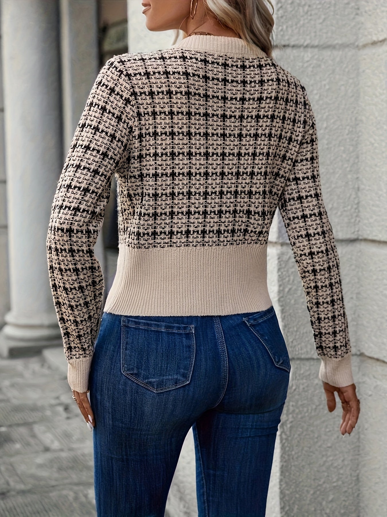 Women's Houndstooth Knit Cardigan with Gold Buttons