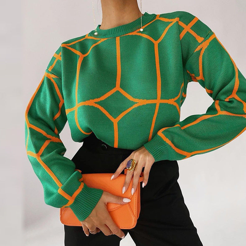 Women's Knitted Jumper with Geometric Pattern and Clean Finish