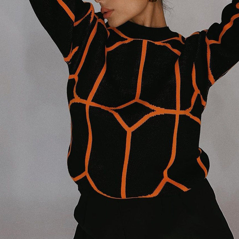 Women's Knitted Jumper with Geometric Pattern and Clean Finish