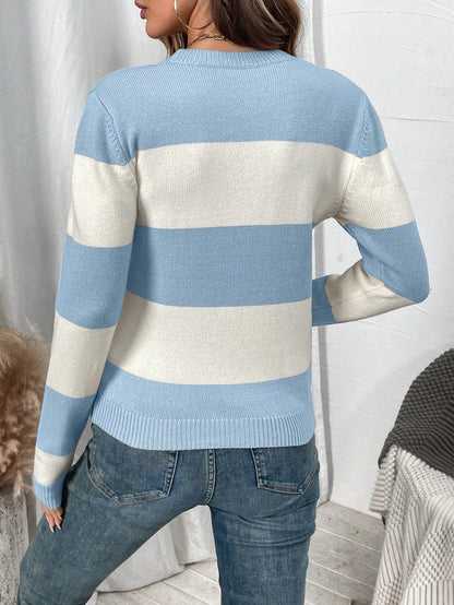 Women's Long-Sleeved Striped Jumper with Round Neckline