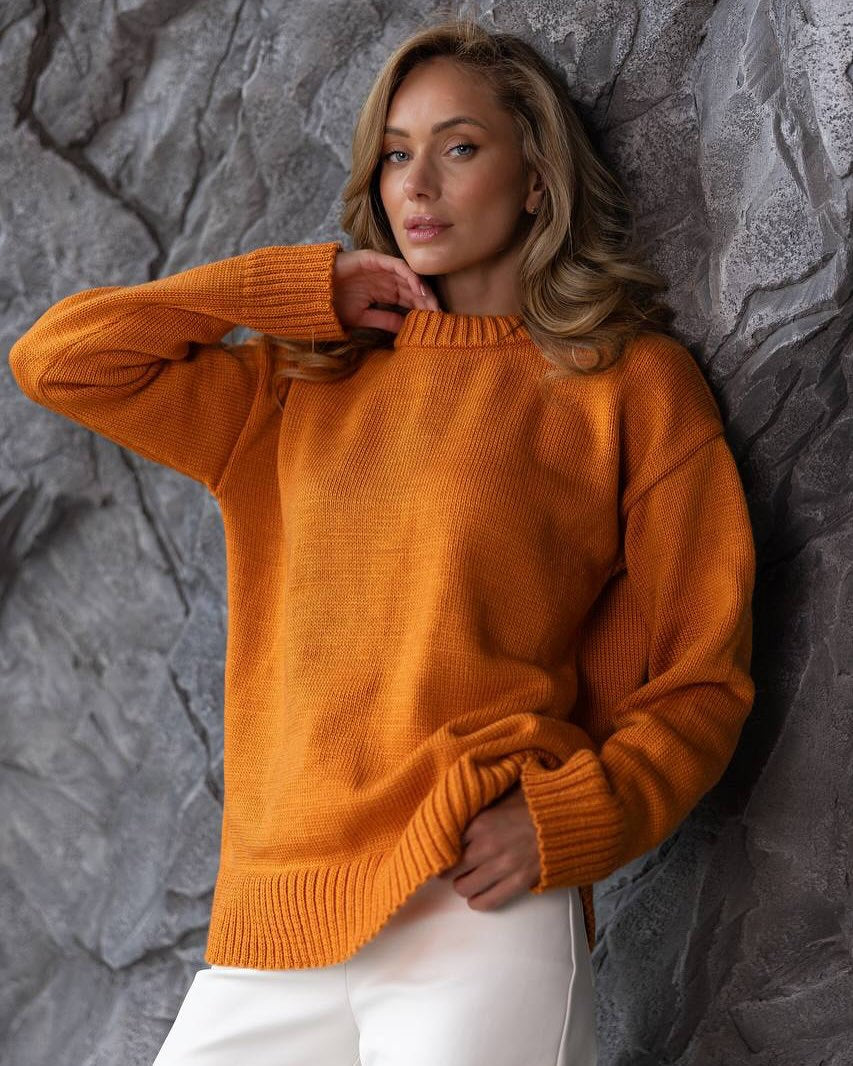 Women's Loose Cable Knit Jumper with Ribbed Edges