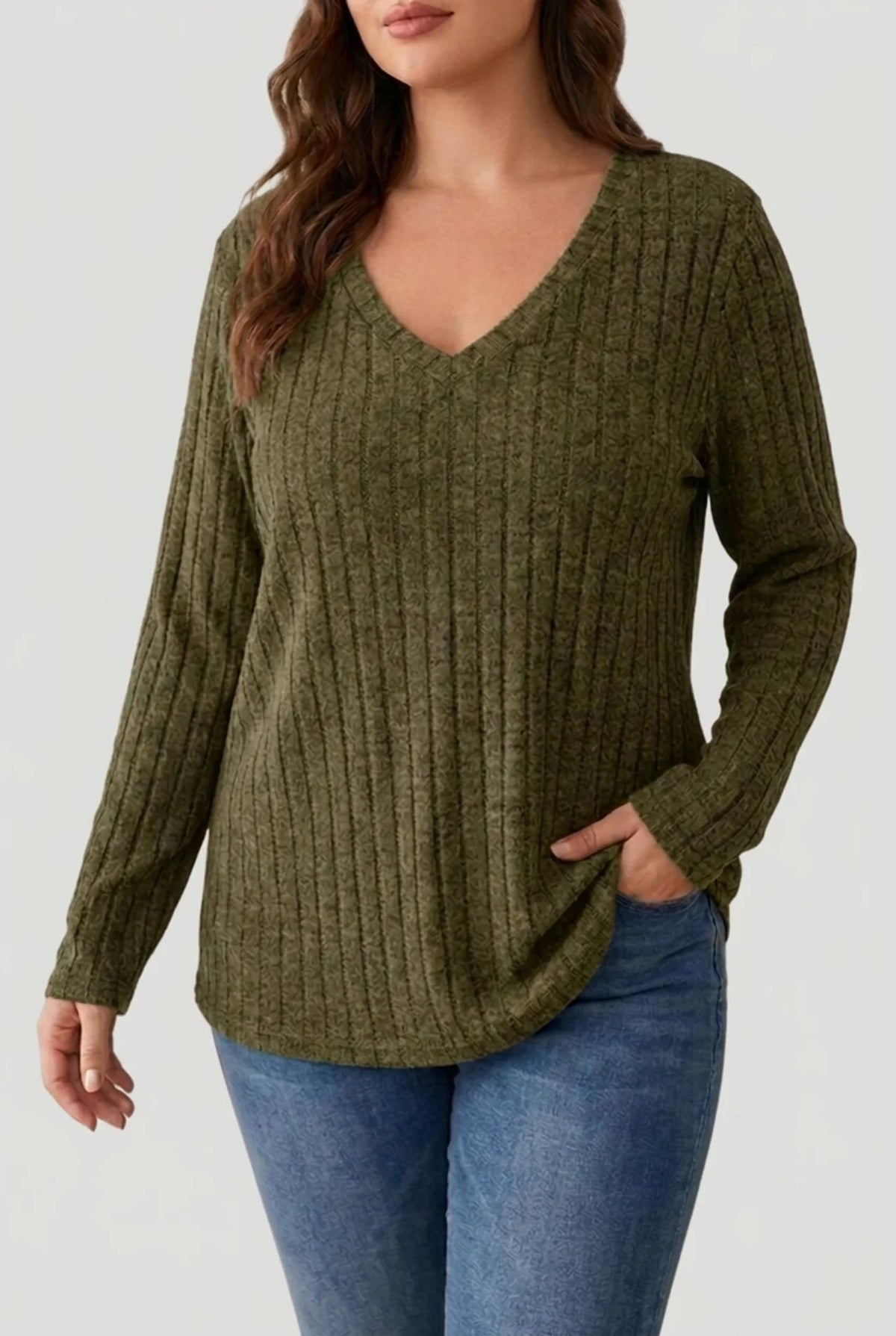 Women's Plus Size Ribbed Jumper in Soft Knit with Long Sleeves