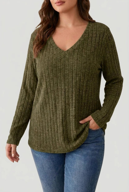 Women's Plus Size Ribbed Jumper in Soft Knit with Long Sleeves