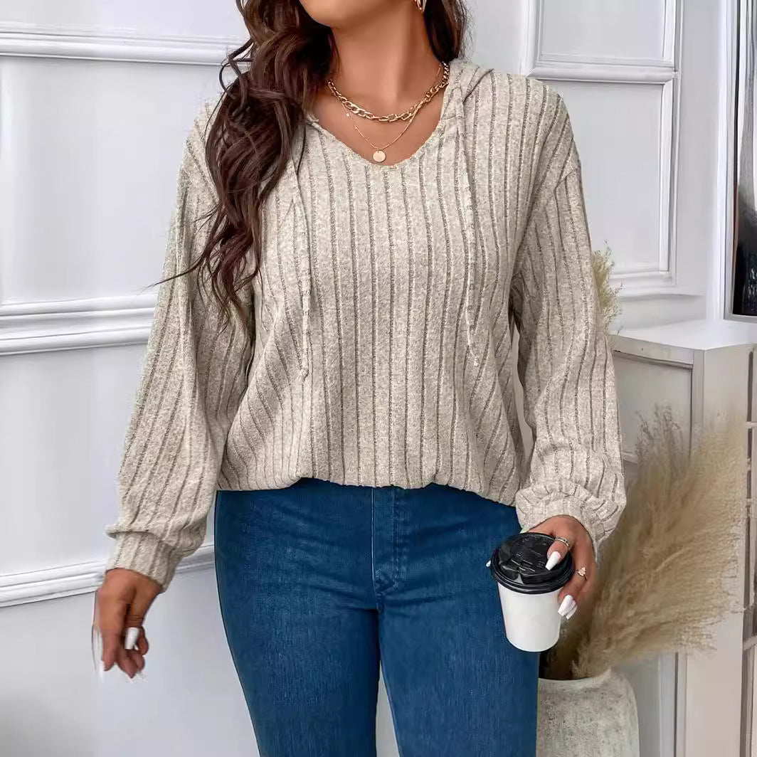 Women's Ribbed V-Neck Long Sleeve Top in Lightweight Fabric