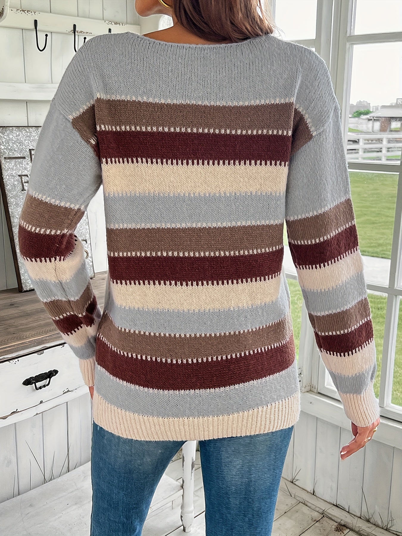 Women's Round Neck Chunky Knit Jumper in Colourful Design