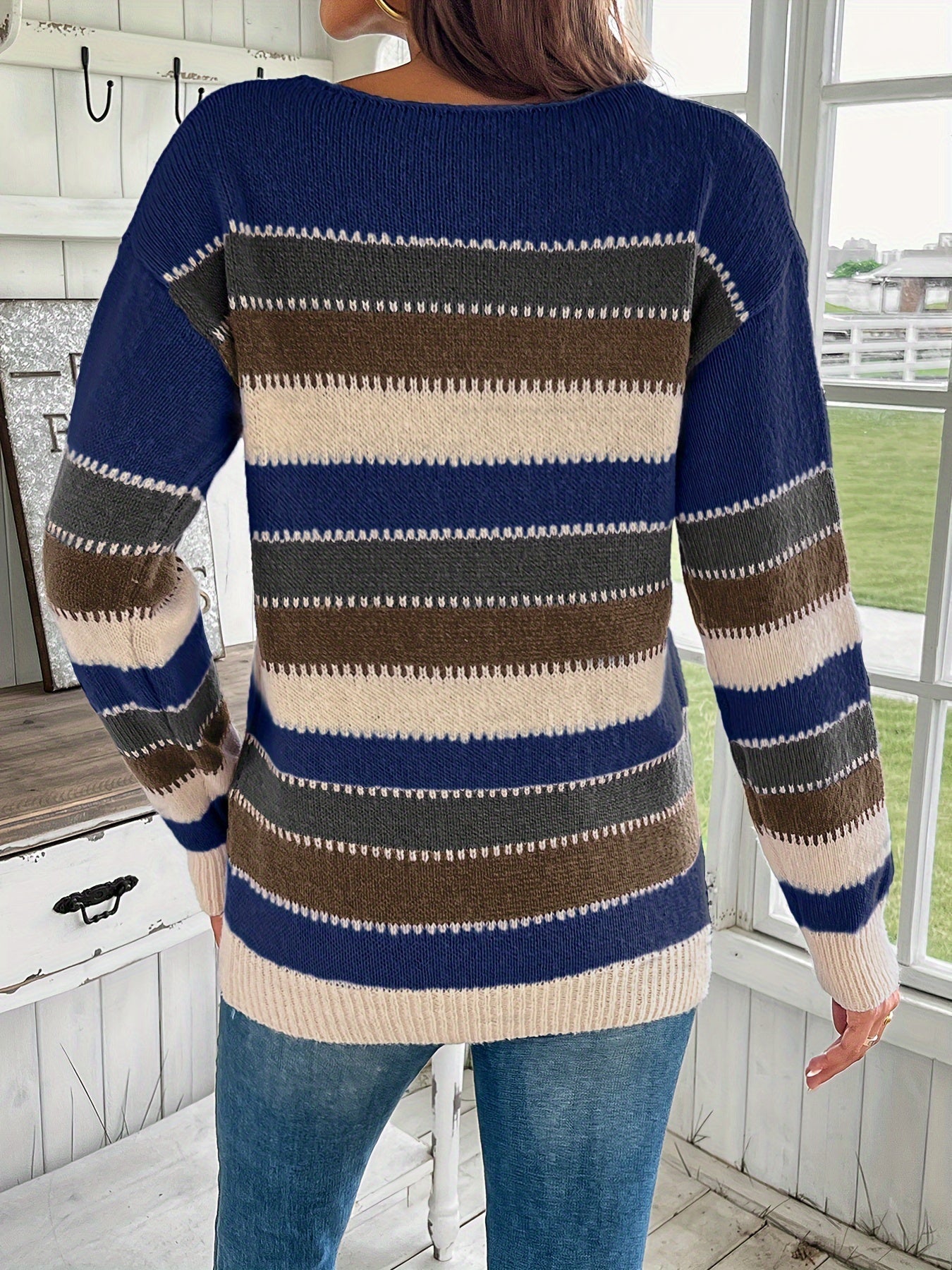 Women's Round Neck Chunky Knit Jumper in Colourful Design
