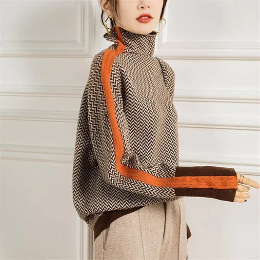 Women's Soft Knit Turtleneck Jumper with Fitted Style