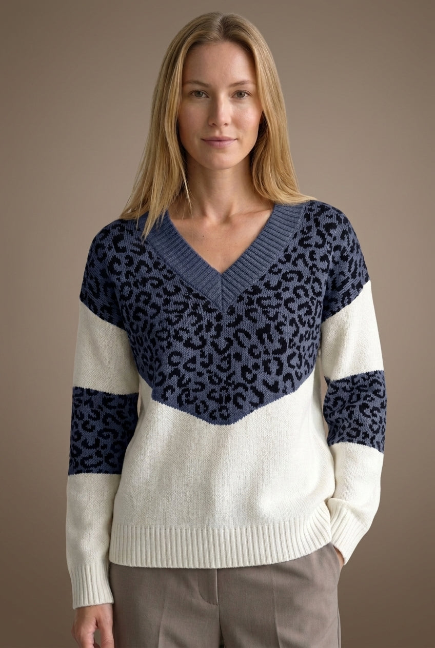 Women's V-neck Leopard Print Jumper with Soft Fabric