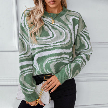 Women's Wave Pattern Jumper with Round Neck
