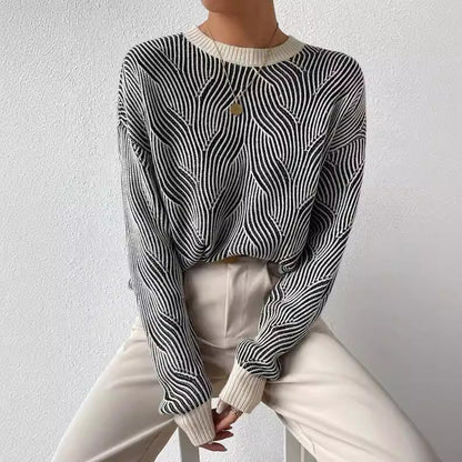 Women's Wide-Sleeved Jumper with Wave Pattern