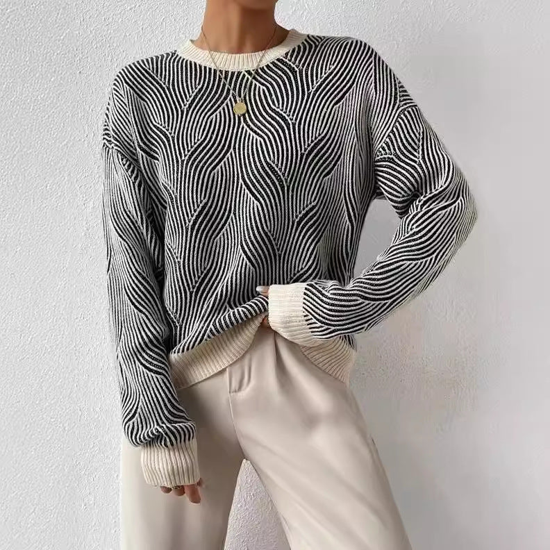 Women's Wide-Sleeved Jumper with Wave Pattern