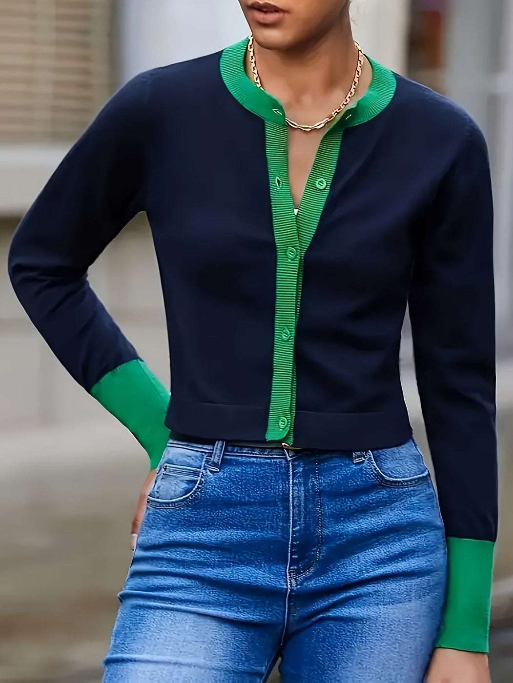 Women's Contrast Edge Button Knit Cardigan