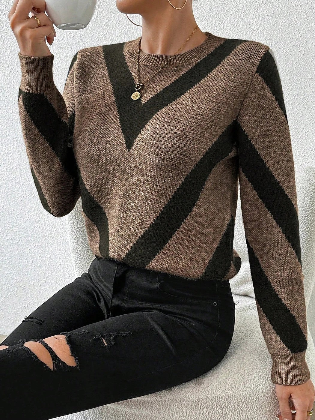 Women's Chevron Knit Crew Jumper